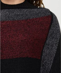 Threadnorth.shop7c03f17a81 4